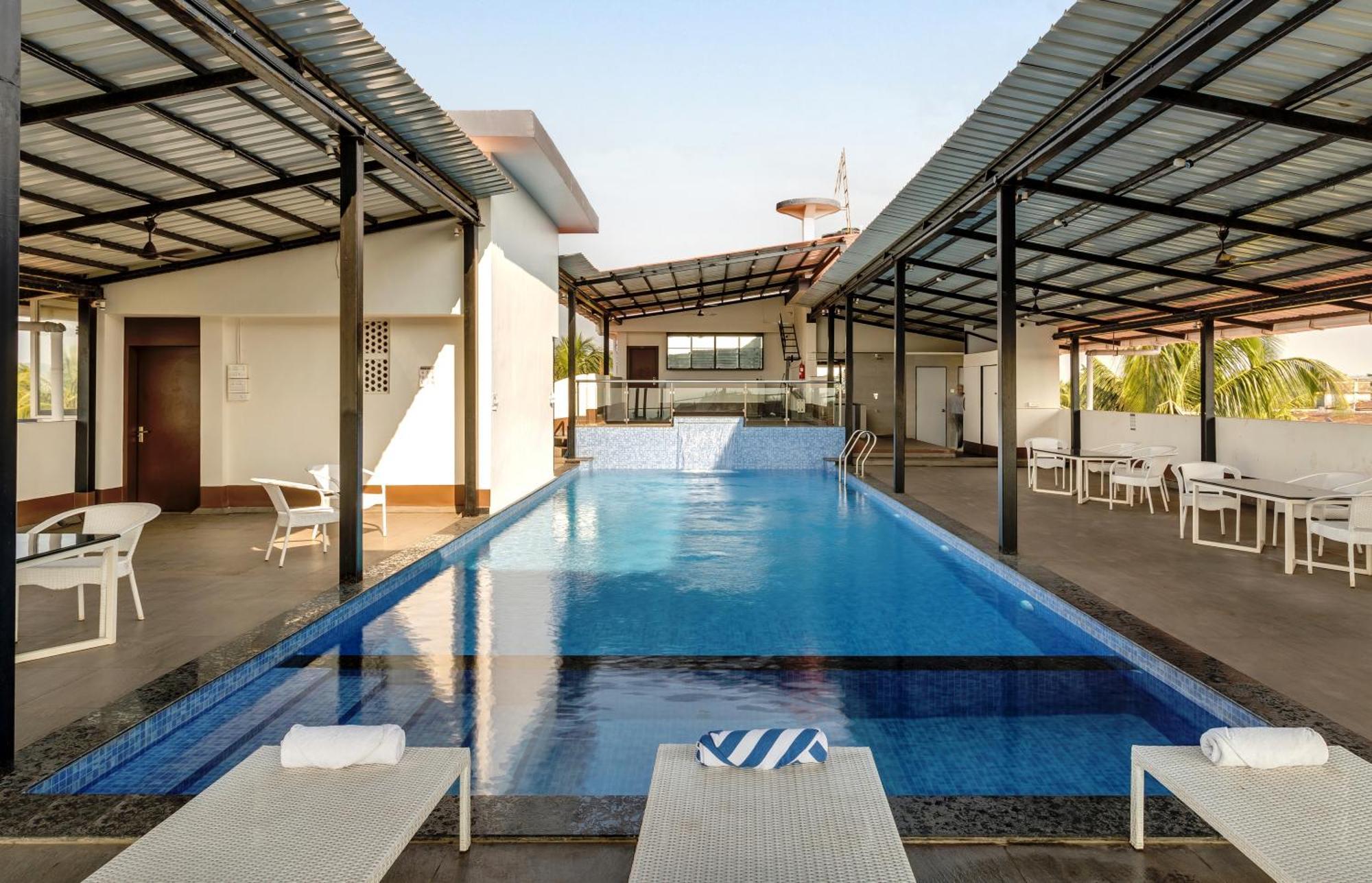 La Baga Beach Hotel By Orion Hotels كالانغيُت المظهر الخارجي الصورة